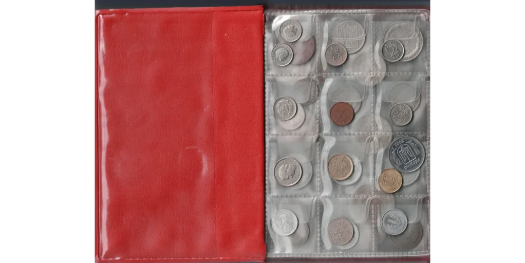 World Coin LOT - 73 pcs